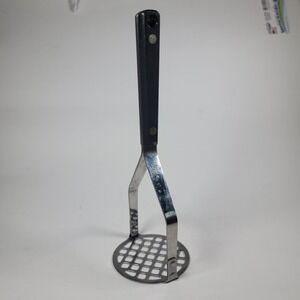 Vtg Ekco Flint Stainless Vanadium Potato Vegetable Masher Black Composite Handle